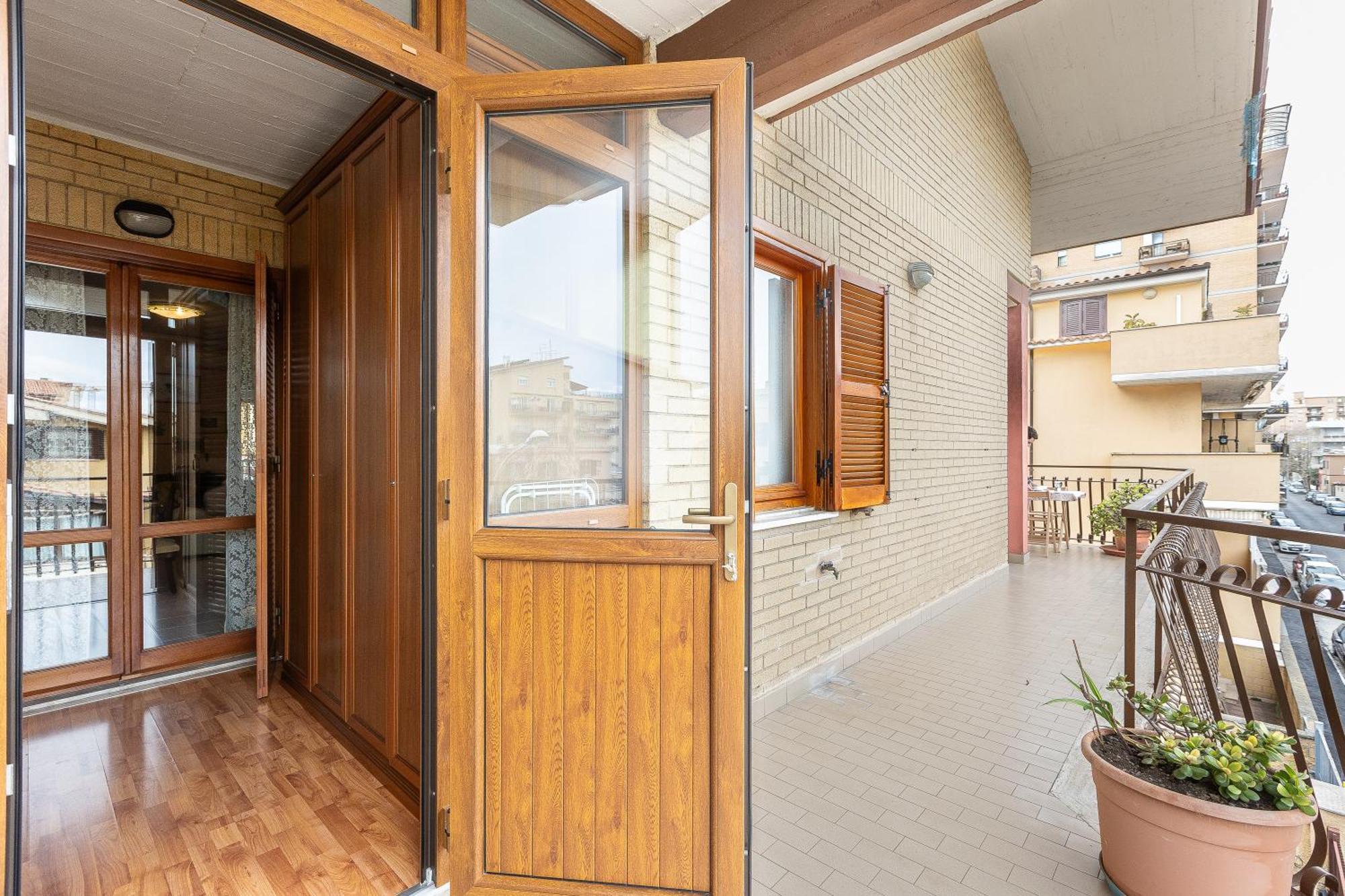 Casa Lu By Rental In Rome Ladispoli Exterior photo